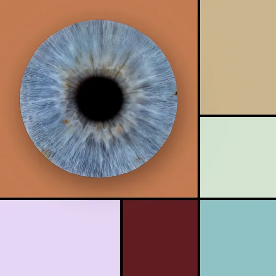 Eine große blaugraue Iris auf Terrakotta, daneben Felder in Sand, Mint, Flieder, Weinrot und Eisblau – Iris-Wandbild Artikel 0166, Farbfeld