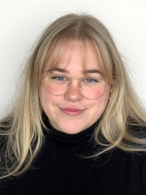 Jale Köhler, Inhaberin von JALES – feine Motive
