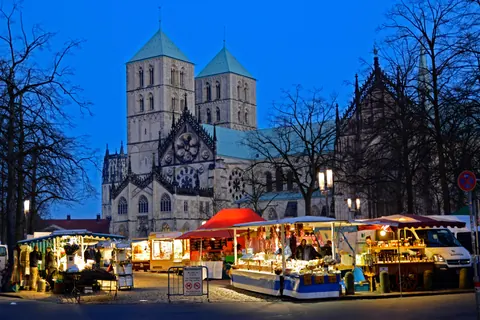 Wochenmarkt am Dom – Münster-Motiv von Birgit Leimann