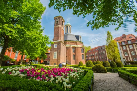 Frühling in der Stadt – Münster-Motiv von Jonas Hofmann