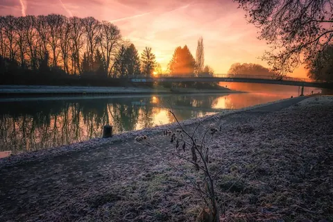 Frostmorgen am Kanal – Münster-Motiv von Sascha Talke