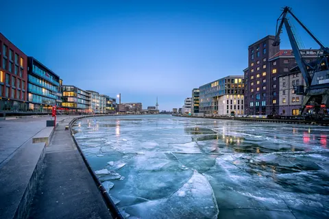 Eis auf dem Hafenbecken – Münster-Motiv von Sascha Talke