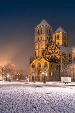 Domtürme im Schnee – Münster-Motiv von Sascha Talke
