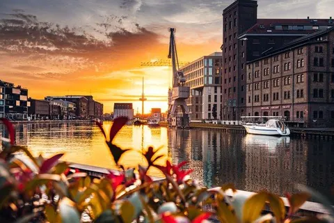 Abendrot am Hafenkran – Münster-Motiv von Sascha Talke