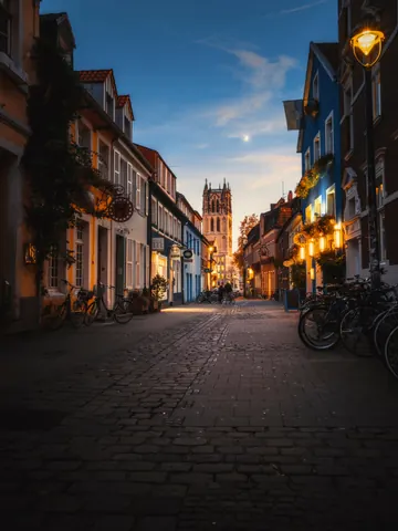 Kreuzstraße am Abend – Münster-Motiv von Thomas Branse