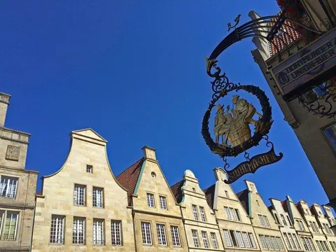Stuhlmacher-Schild am Prinzipalmarkt – Münster-Motiv von Wolfgang Nietan